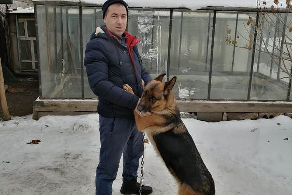 Ладу похитил селянин.