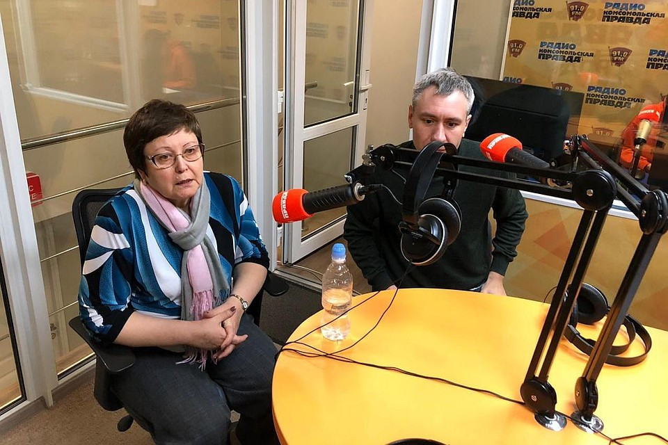 Слева педиатр Наталья Свистун, справа врач и юрист Николай Чернышук