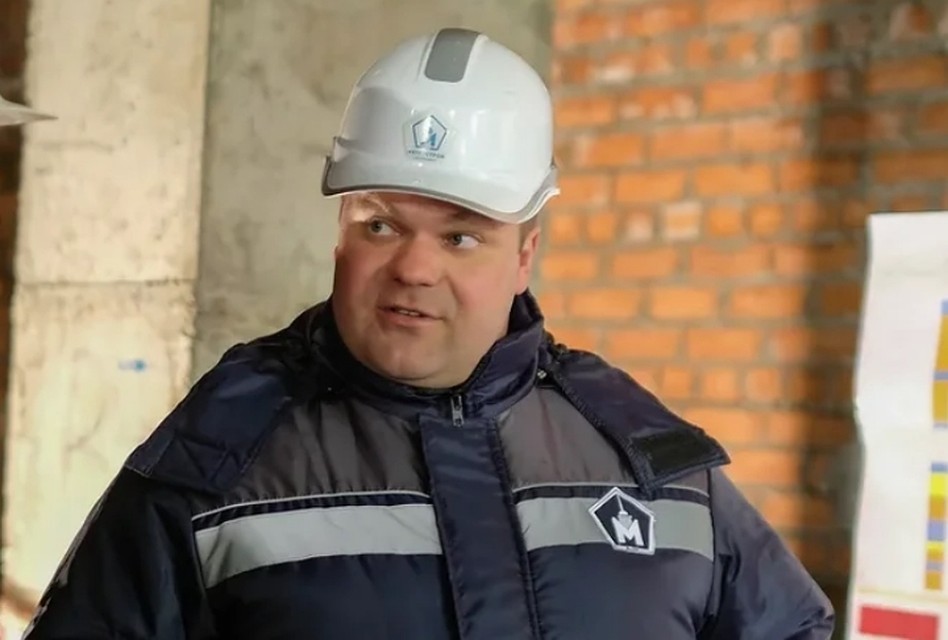 Александрова и двух его пособников подозревают в хищении миллионов рублей.
