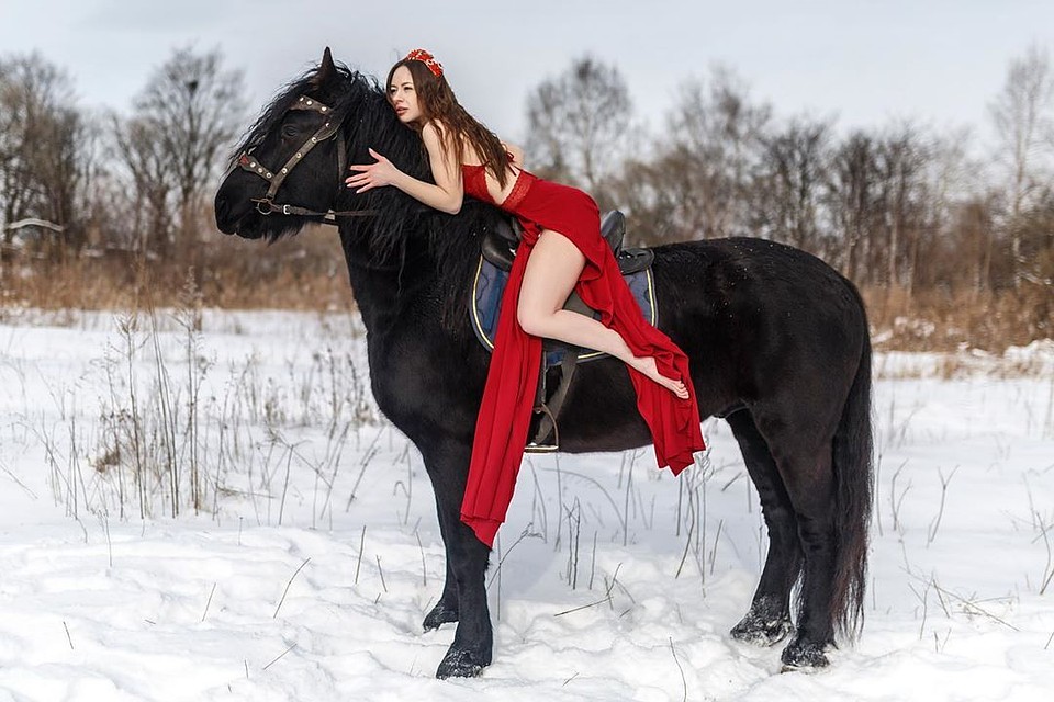 Фотосессия Элины Олесик. Источник: instagram.com/aleksaboo, фотограф Анна Пивкина @pipa_fotaet