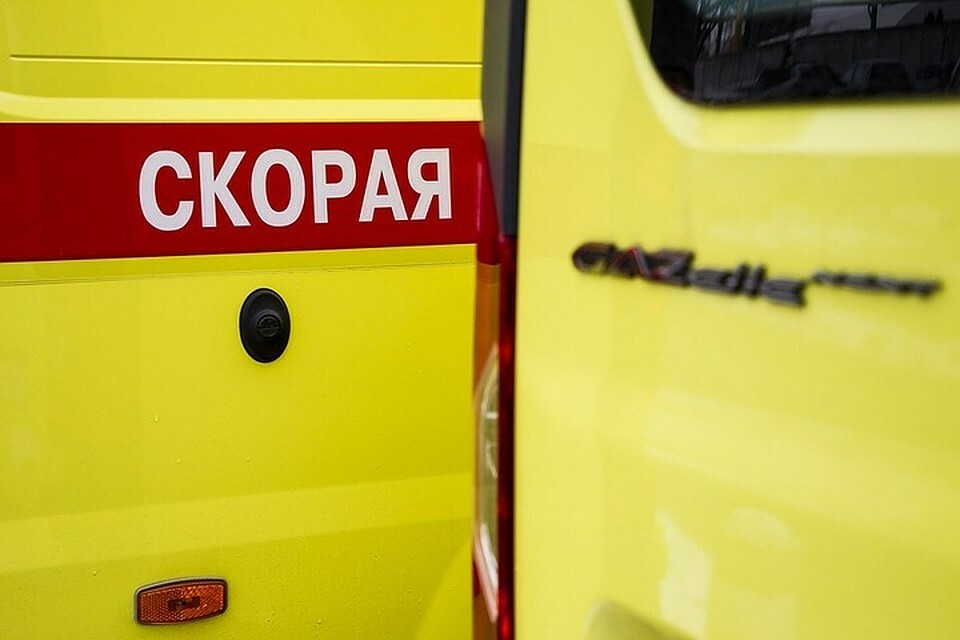 В порту Геленджика буровая установка придавила насмерть рабочего