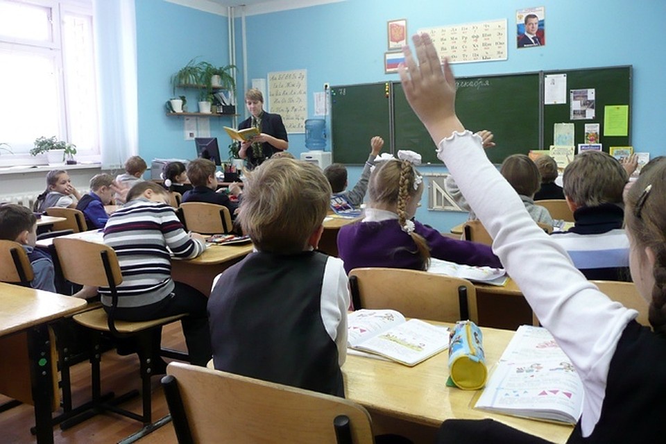 Прокуратура опровергла слух о «платной пропускной системе» в школах Надыма