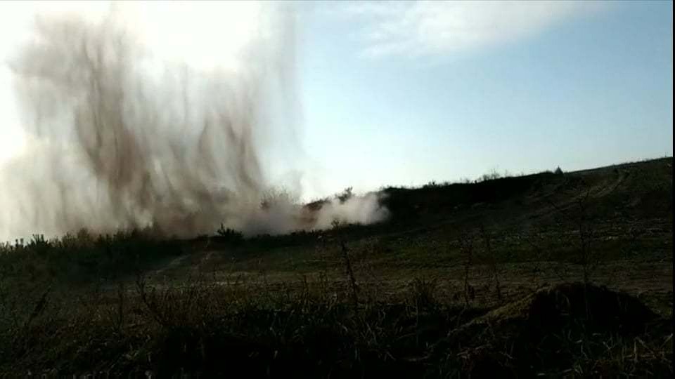 Гомельские саперы обезвредили две авиабомбы. Фото: скрин видео.