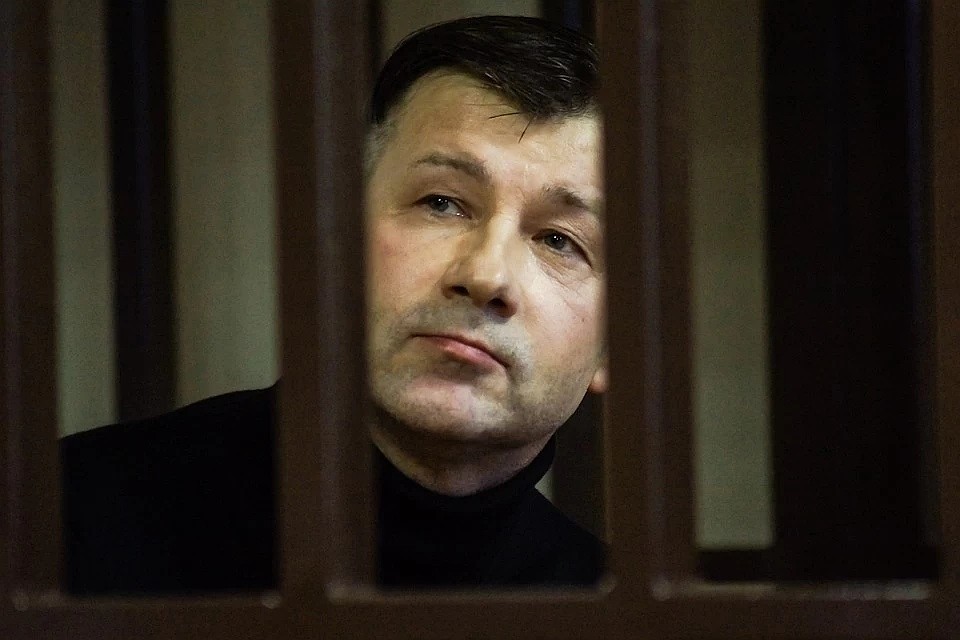 Полковник Сазонов с первого дня настаивает на своей невиновности