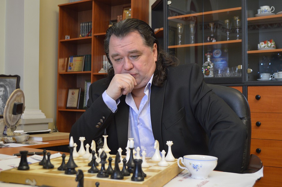 Вадим Писарев рассказал, что во время войны каждый год в Донбасс Опере по пять премьер