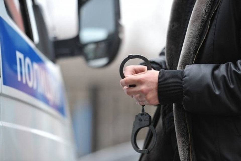 Не смог пройти мимо: мужчина из Бурятии угнал автомобиль из ограды дома.