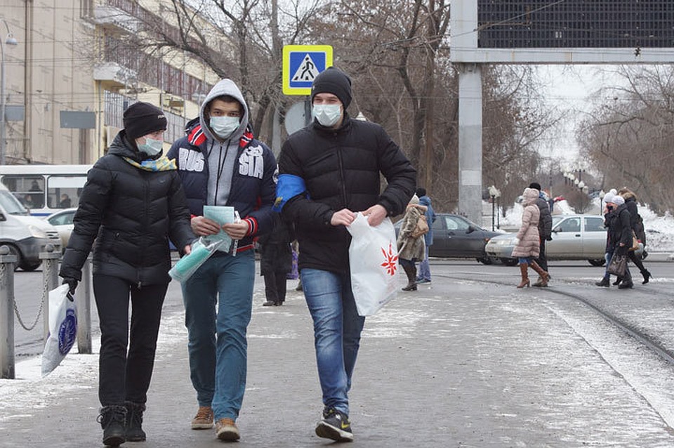 Эпидемия вирусной пневмонии стала глобальной.