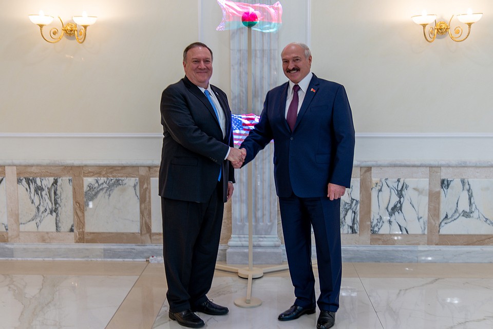 Помпео и Лукашенко на встрече в Минске. Фото: state.gov