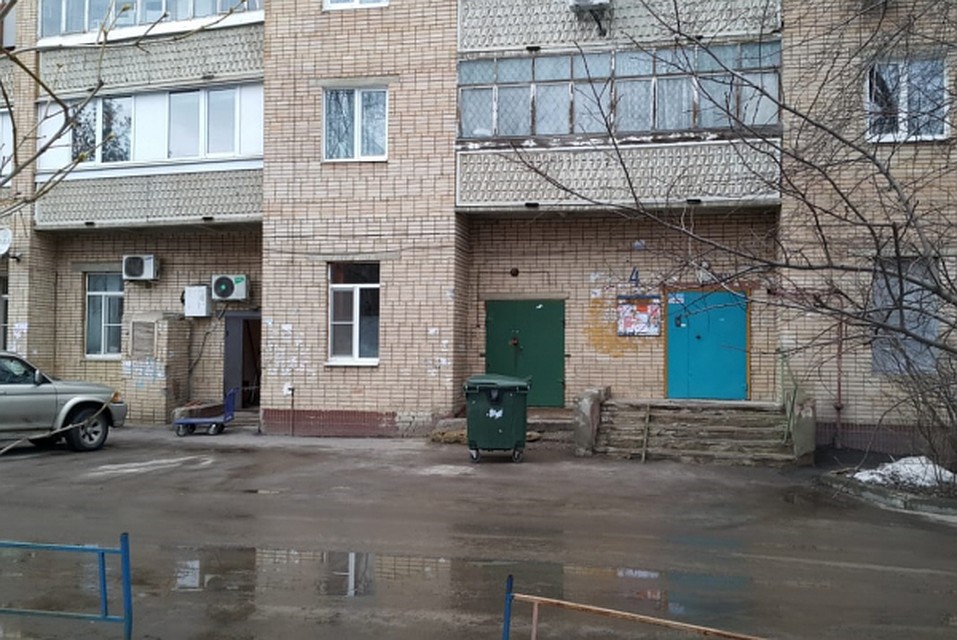 Пиццерия использует вентиляцию жилого подъезда