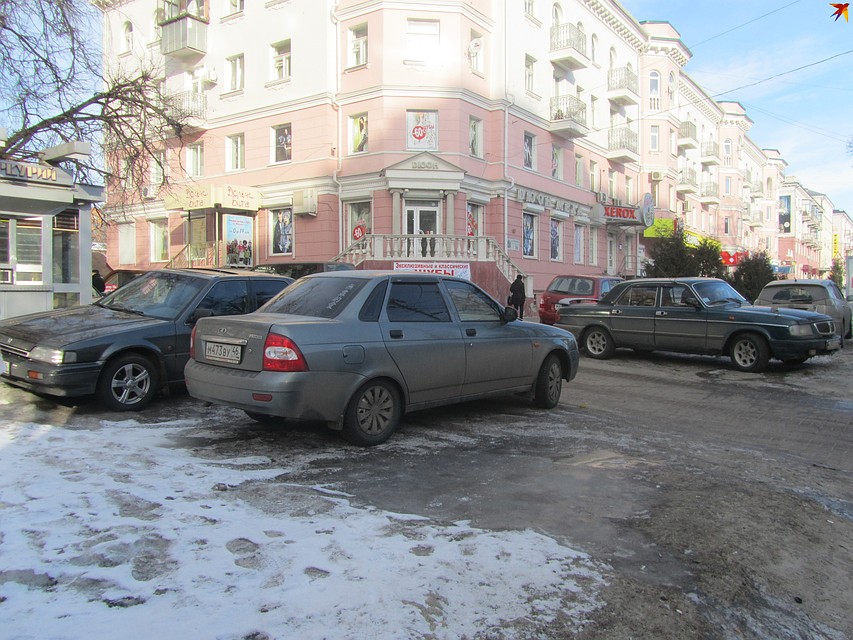 В Курске выпало немного снега