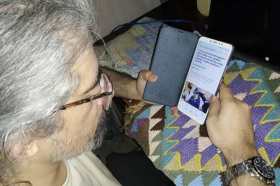 В соцсетях Селим пишет, что все вопросы - через адвоката