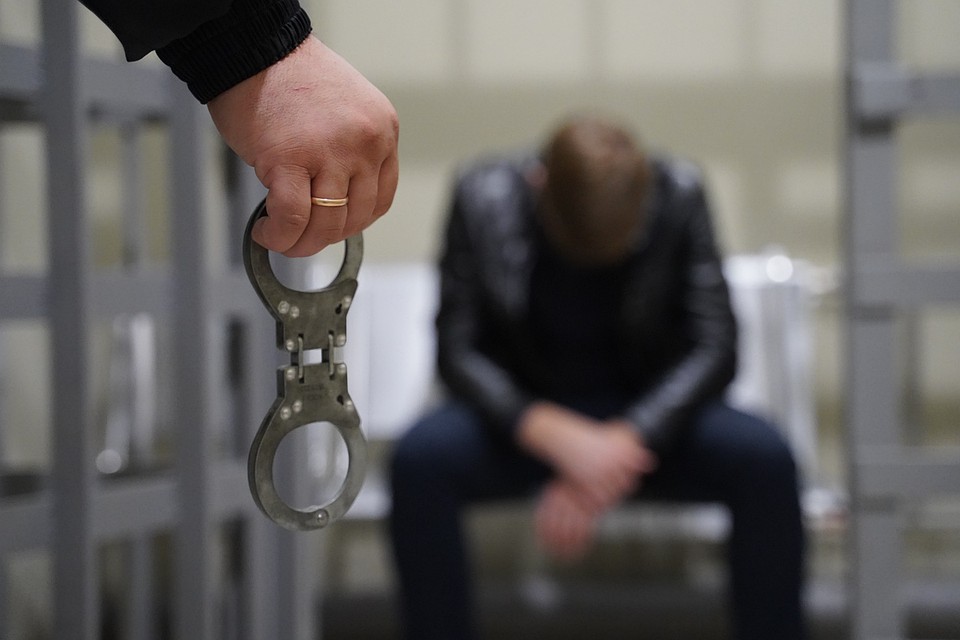 Предприниматель заключал фиктивные договоры с другими ООО