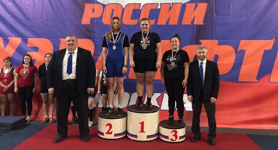 Тулячка выиграла чемпионат и первенство России по пауэрлифтингу