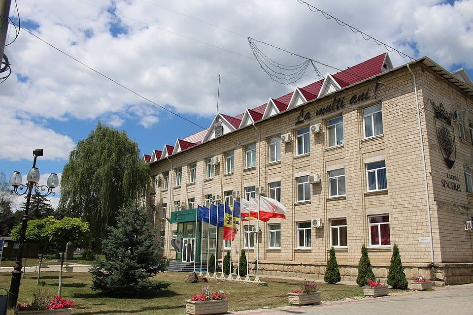 В Сынджерей во время карантина разразился скандал. Фото: соцсети