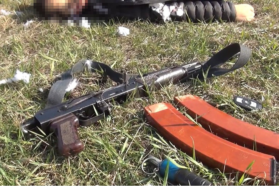 При попытке задержания преступники оказали вооруженное сопротивление сотрудникам сил правопорядка и ответным огнем были нейтрализованы