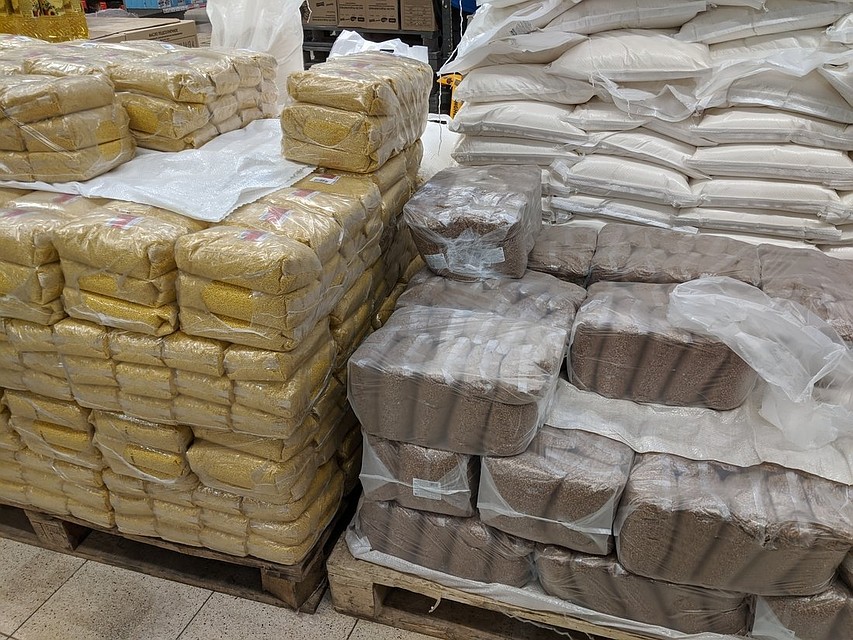 Тульские сетевики создают запас продуктов на два месяца вперед