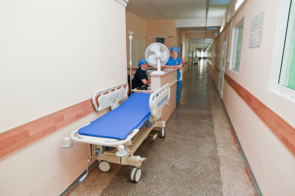Зараженных коронавирусом в Барнауле будут отправлять в больницу РТП Фото: Олег УКЛАДОВ