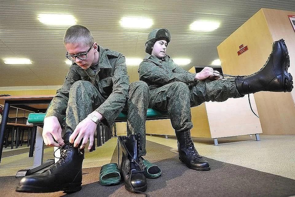 Весенний призыв в России начнется 1 апреля