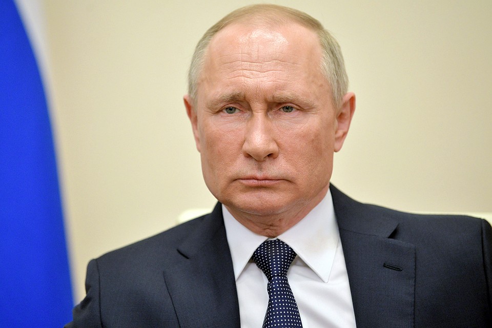 Перед Путиным накануне нового обращения к гражданам страны стоял очень непростой выбор