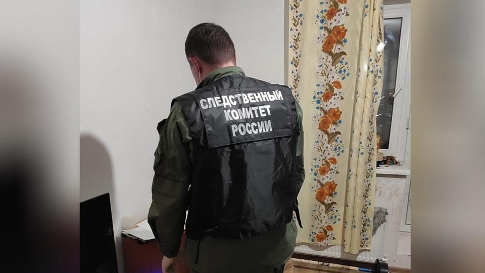 Следователи продолжают работу на месте ЧП