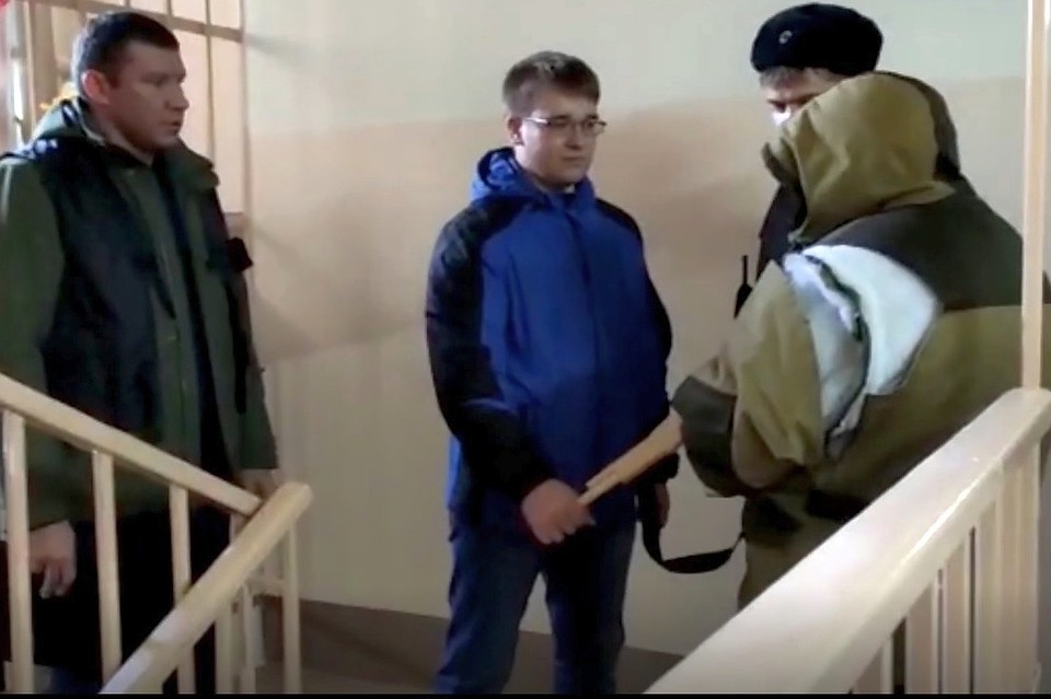 «Я не раскаиваюсь». Убийца показал, как расстреливал пятерых человек в Елатьме.