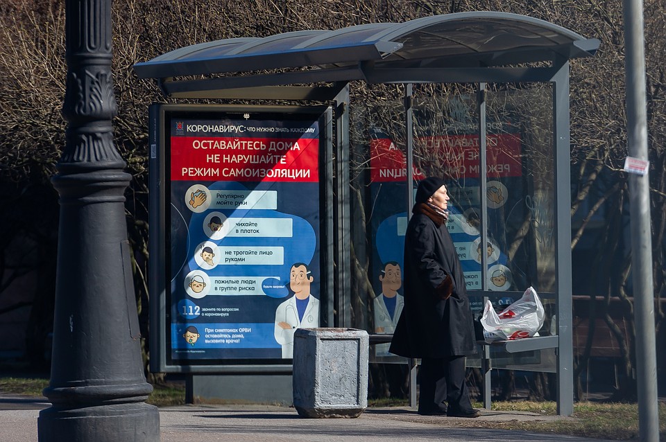 По словам ученых, снимать ограничения для людей преждевременно.