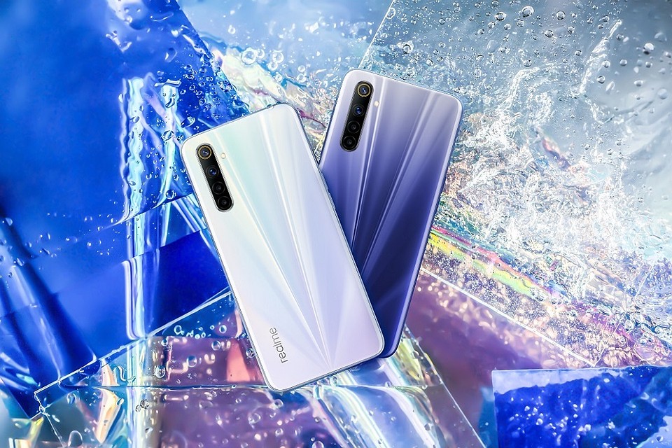Телефон realme 6.