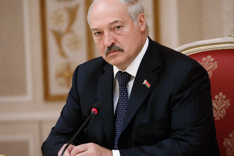Лукашенко обсудил окончания года и вступительную компанию с министром образования. Фото: yandex.by