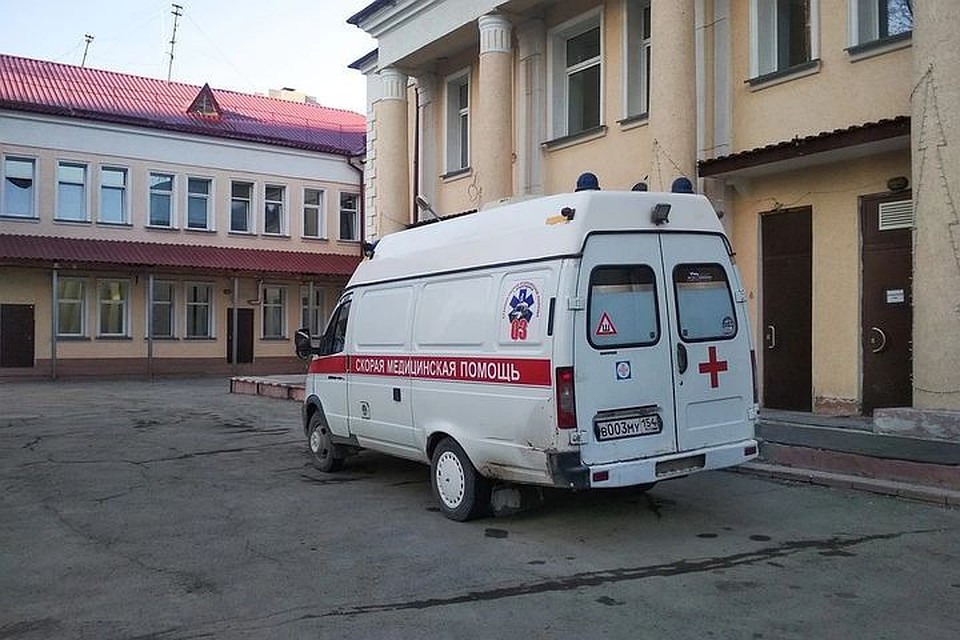 Прокуратура решила разобраться в ситуации с выплатами медикам за работу с больными коронавирусом.