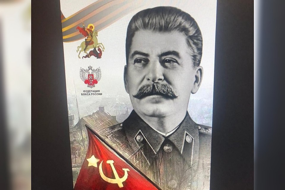 Свою публикацию депутат сопроводил фотографиями с примерами баннеров. Фото: t.me/breegtime
