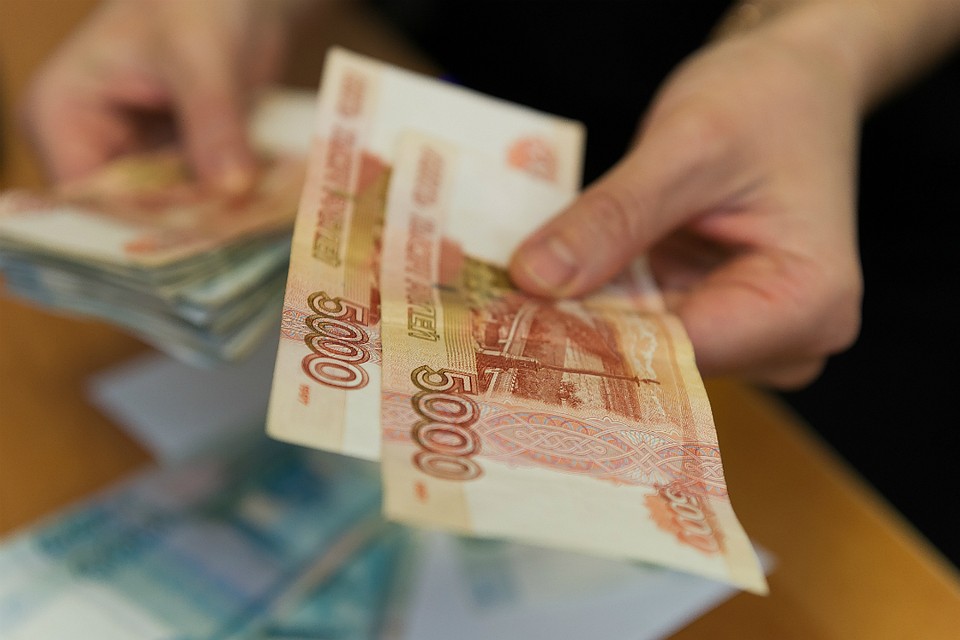 С 1 сентябре 2020 года кировские учителя будут получать ежемесячное денежное вознаграждение за классное руководство.
