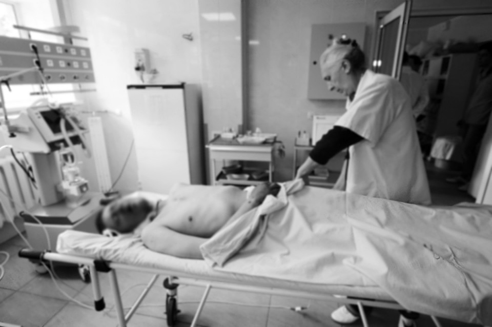 Многие из умерших страдали хроническими болезнями или поздно обратились за медицинской помощью. Фото: архив "КП"