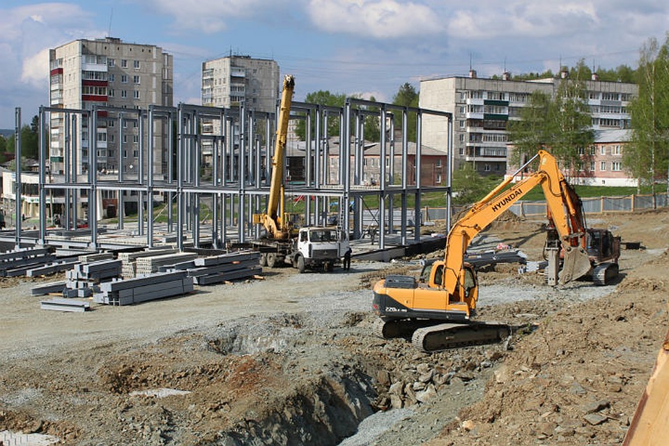 На строительстве Дворца единоборств Атлант в Качканаре Фото: ЕВРАЗ