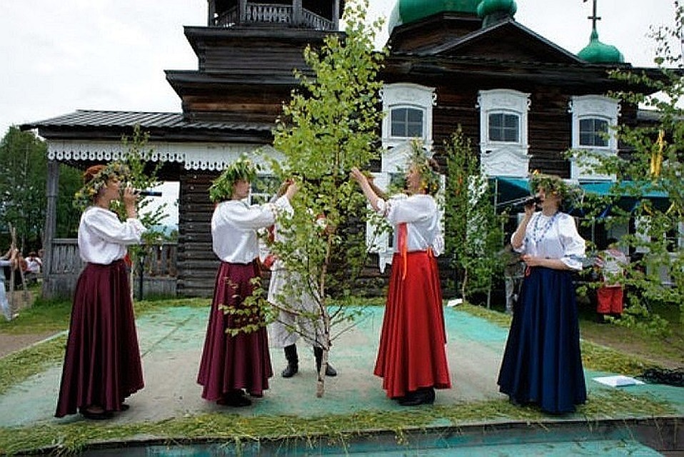 Троица 7 июня в Иркутске: в храмах пройдут службы, но с соблюдением всех мер безопасности. Фото: архитектурно-этнографический музей "Тальцы".