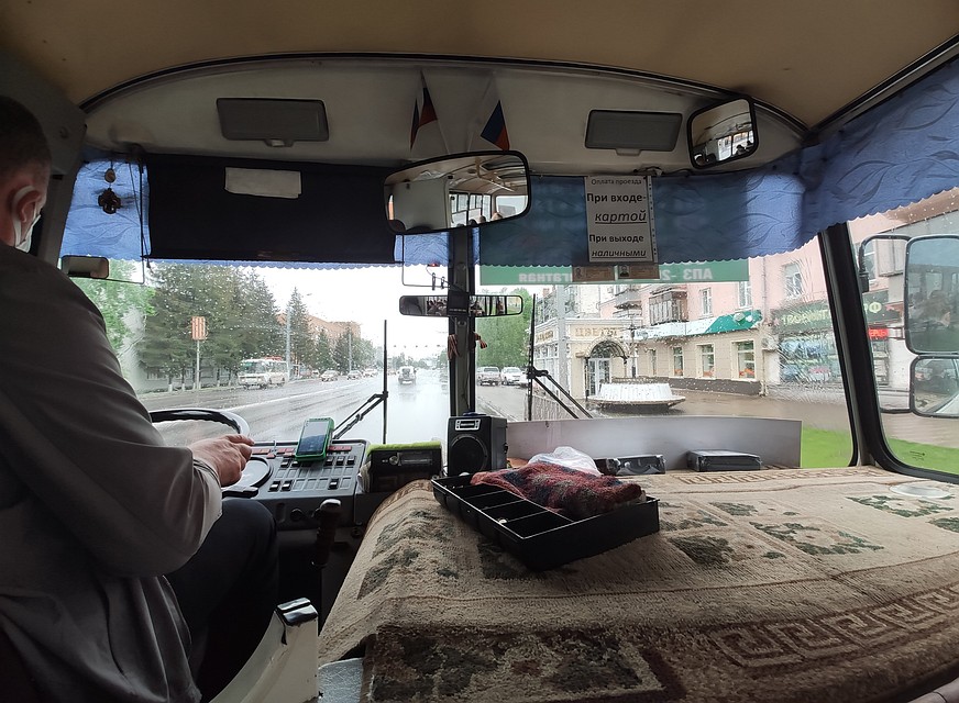 В городе проверяют, соблюдают ли водители пассажирского транспорта масочный режим