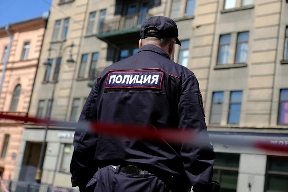 В Санкт-Петербурге задержали подозреваемого в убийстве родственника из-за конфликта по поводу наследства.