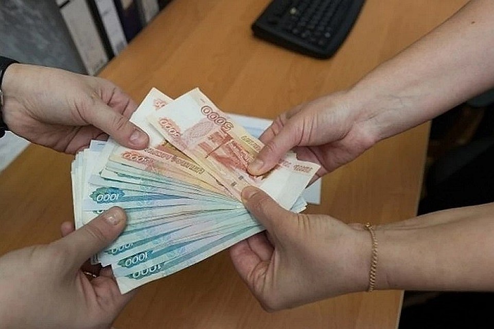 Инженера осудили за взятку