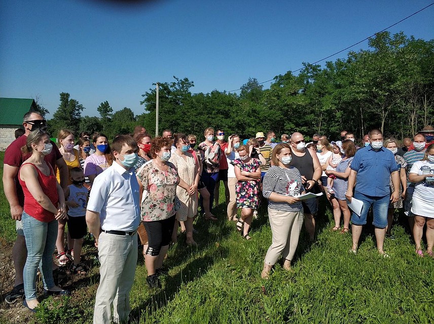 В жару жители Разумного Белгородского района сидят без воды. Фото со страницы в соцсети Вконтакте Екатерины Долговой