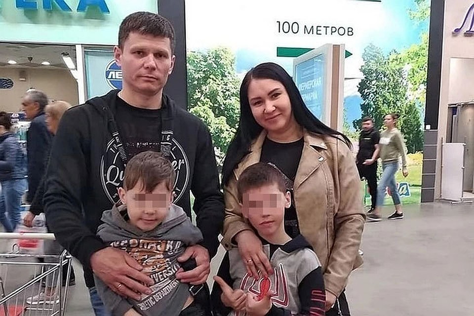 Двух сыновей Артема и Эльмиры уже нет в живых Фото: соцсети