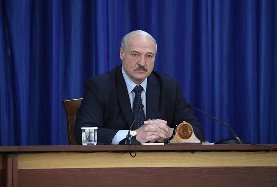 Лукашенко после ареста конкурента на выборах объявил: Подрезали крылья ворюгам Лукашенко после ареста конкурента на выборах объявил: Подрезали крылья ворюгам