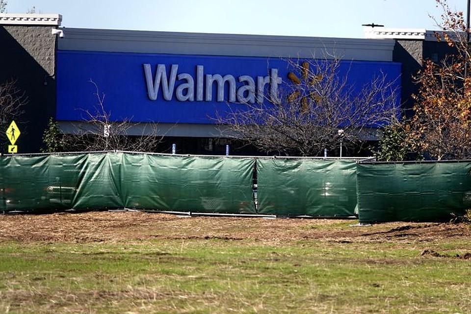 Стрельба произошла в в распределительном пункте компании Walmart в Калифорнии