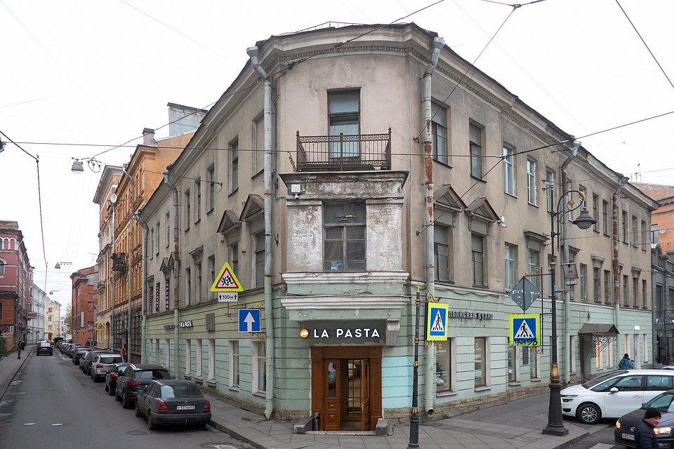 Памятник Александру Блоку появится на улице Декабристов