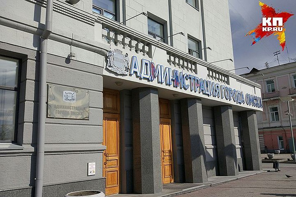 В мэрии приняли решение об установке нового памятника на могиле поэта.