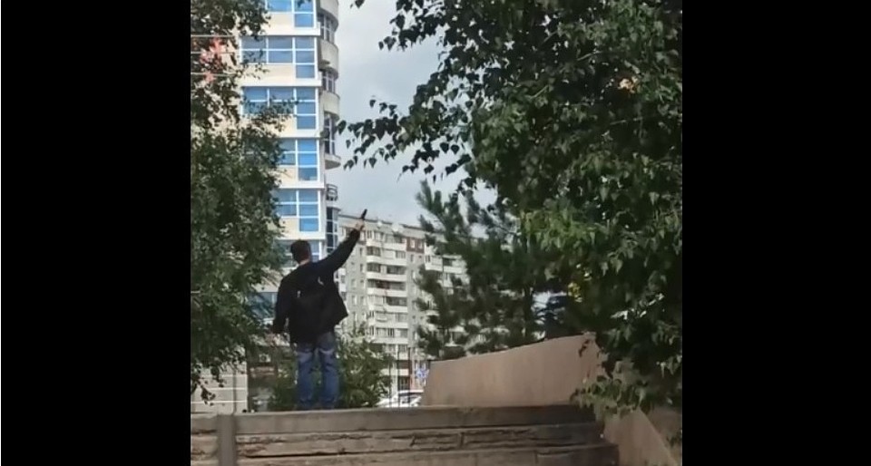 Фото: скриншот видео ("ЧП Омск")