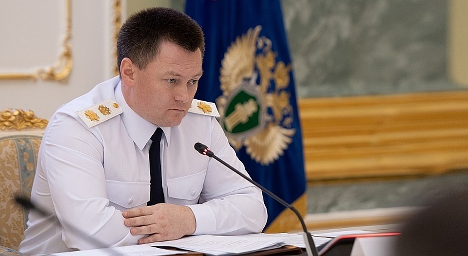 Генпрокурор России Игорь Краснов потребовал принять исчерпывающие меры по защите истощенной брянской девочки. Фото: пресс-служба прокуратуры России
