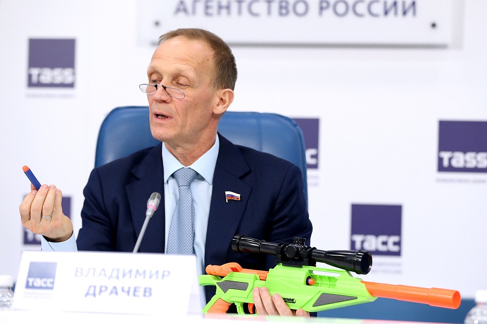 Слухи об отставке Владимира Драчева появились накануне.Фото:Михаил Терещенко/ТАСС