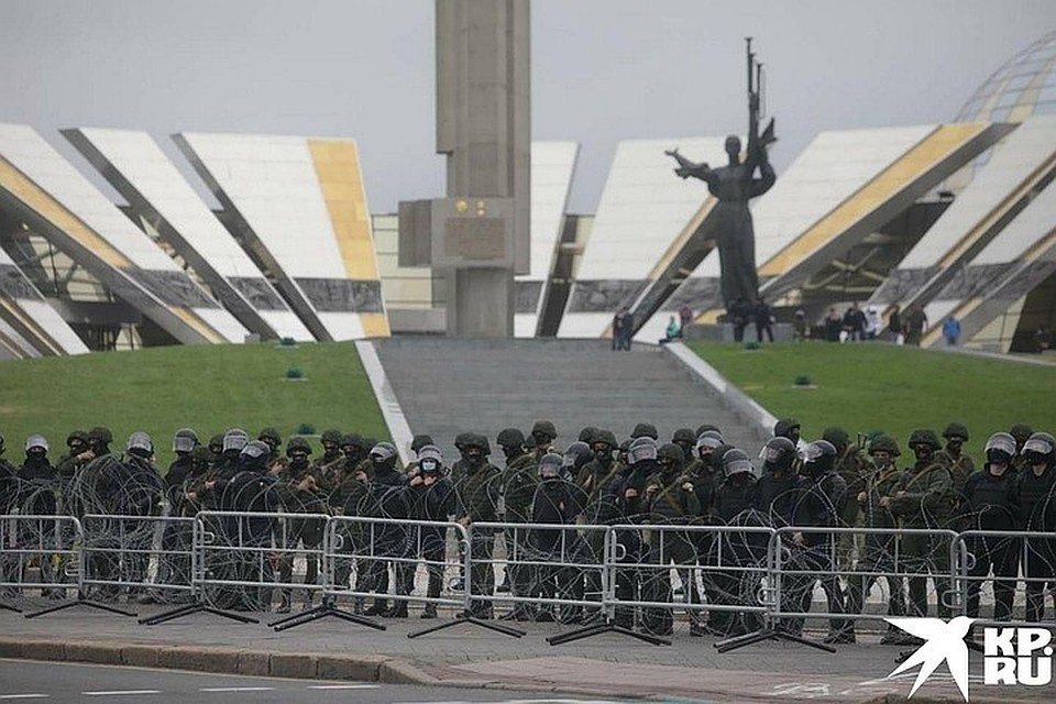 ОМОН в центре Минска