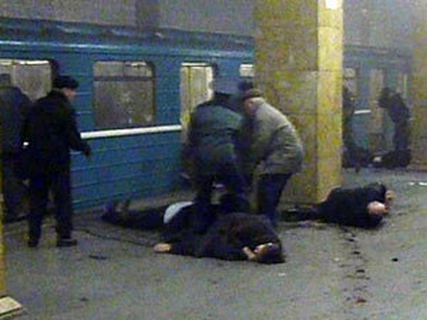 Взрывы в московском метро совершили террористы-смертники