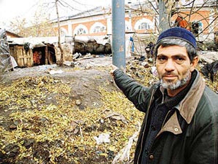 Цыган Фазлидин - потомок воинов Чингисхана - без нас теперь жить не может.