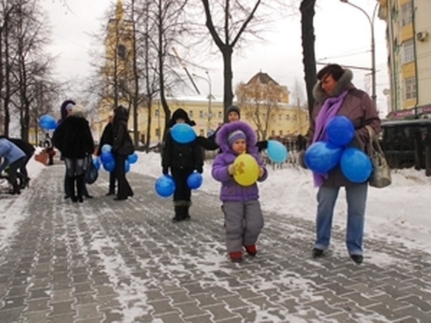 Акция была хоть и малочислена, но проблема, которую поднимают пермские волонтеры, чрезвычайно важна!